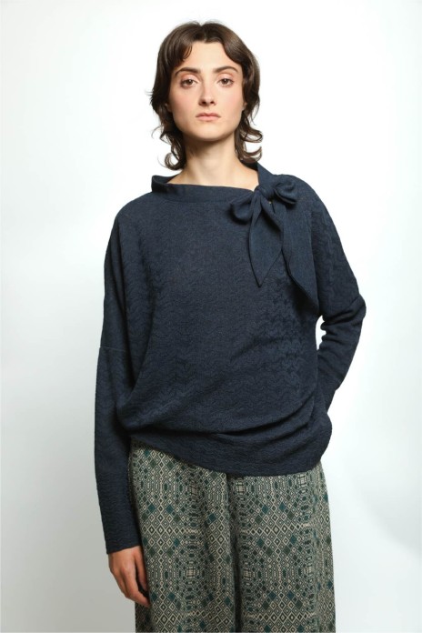 Knot sweater WINK blue