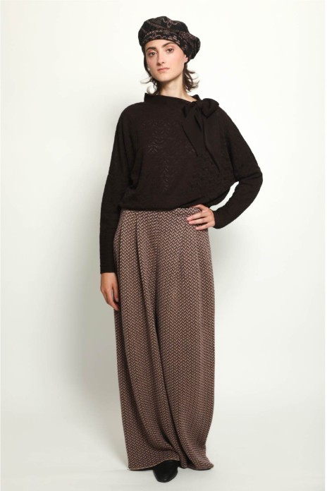 Knot sweater WINK chocolate