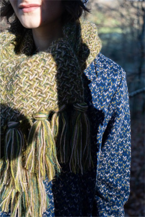 Scarf FRANGES green