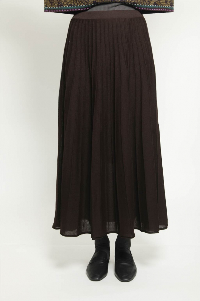 Pleated skirt WINK chocolate